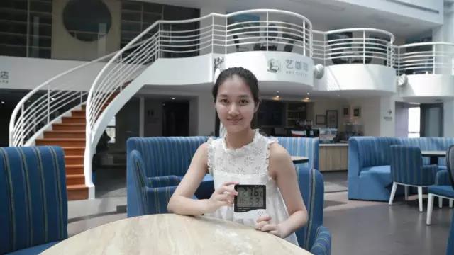 微信图片_20170804104651 酷热难当？来李自健美术馆免费避暑吧，这里的温度四季如春！